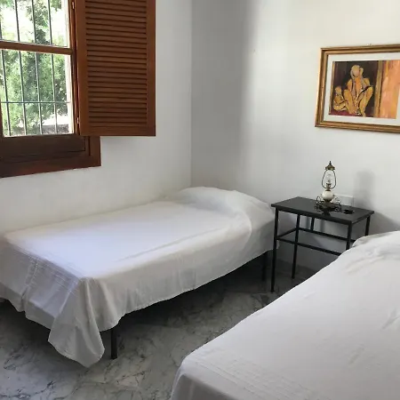 Casa-b- Pequeno Conjunto Adosados Apartment *