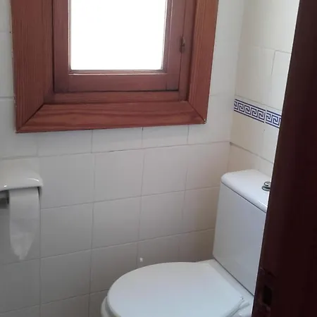 Casa-b- Pequeno Conjunto Adosados Apartment La Caleta-Guardia